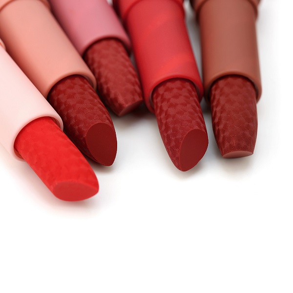 lipsticks of all colors