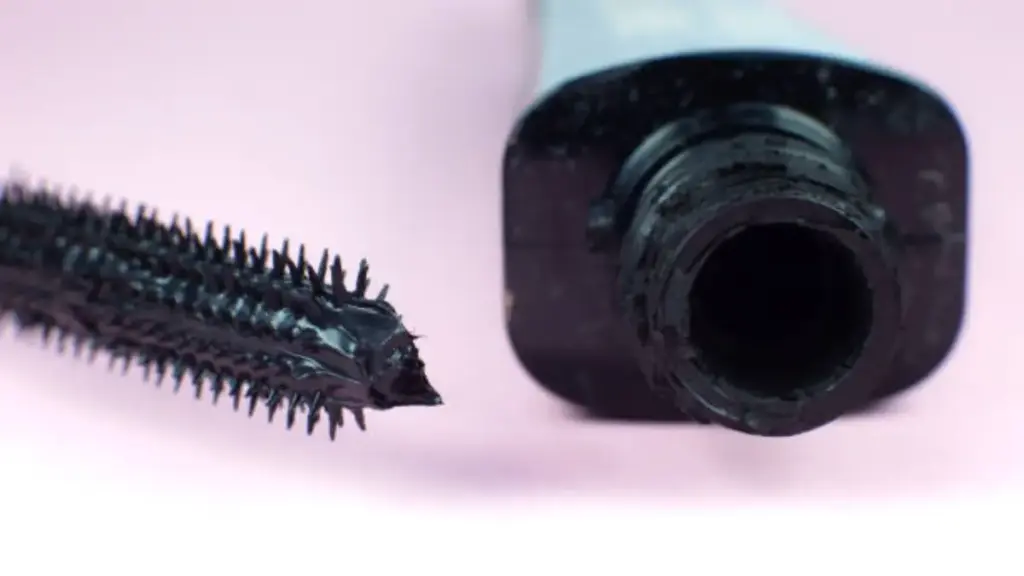 Clumping Mascara