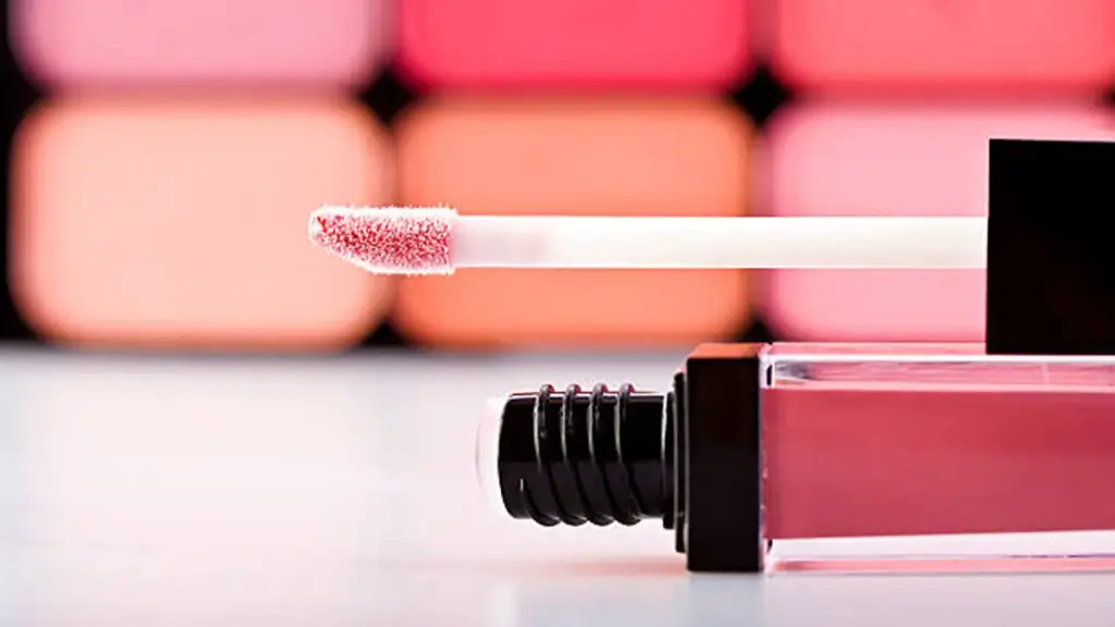 Lip Gloss Sampling Process2