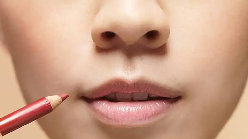 How to Choose the Right Lip Liner Texture for Your Brand