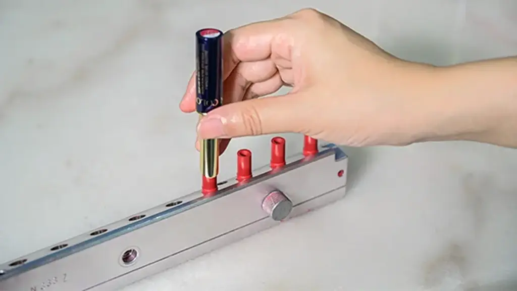 Red Flags When Choosing lipstick Manufacturers1